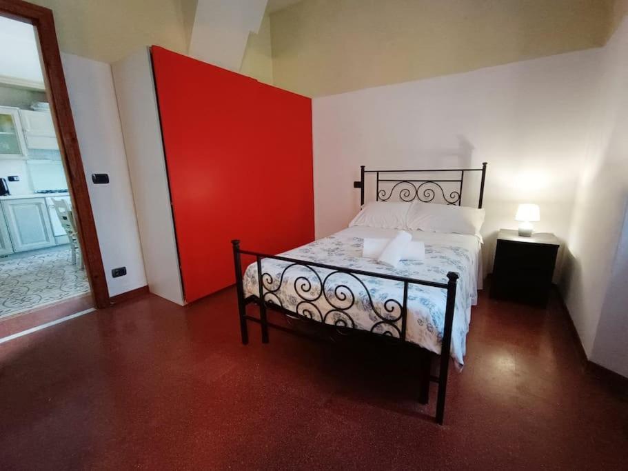 Just Outside The Wall: Free A/C, Bikes And Wifi Lucca Eksteriør bilde